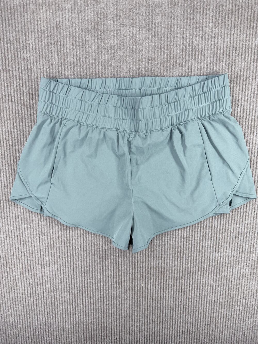 Avia Sage Green 2-in-1 Running Shorts Size Large L 12-14 Built-in Mesh Liner